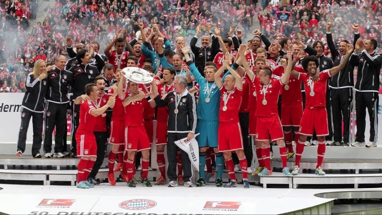 In the 2012/13 season, Bayern Munich won the Bundesliga convincingly, beginning their historic continental treble