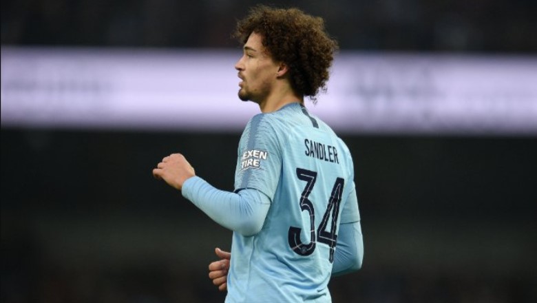 Sandler played with technical elegance to honor his childhood inspiration