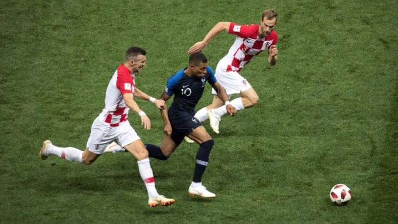 Average distance is a key metric reflecting a player&rsquo;s mobility and work rate on the pitch