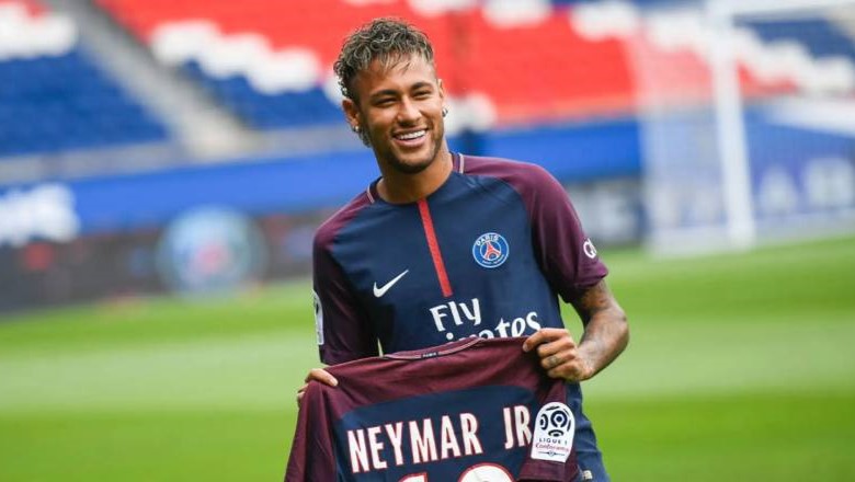Neymar&rsquo;s world-record &euro;222 million exit to PSG stunned the Camp Nou faithful.